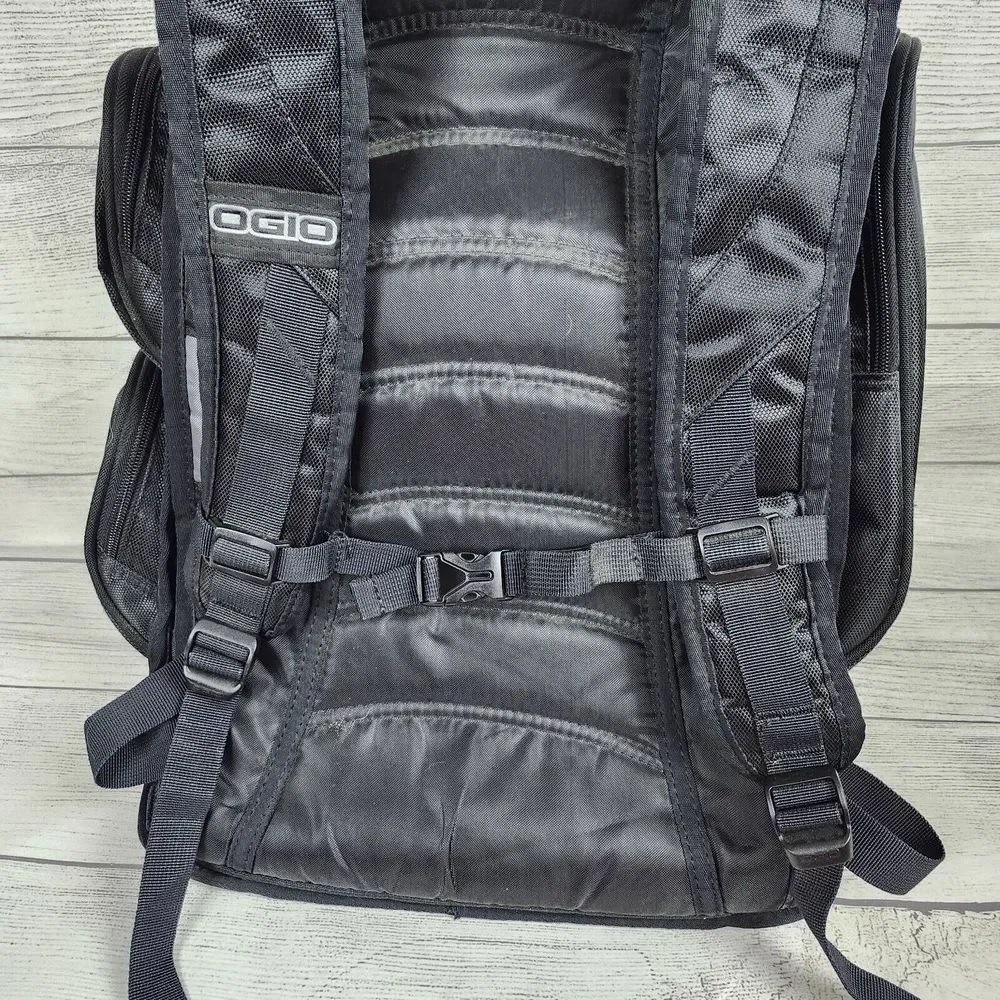 OGIO Bounty Hunter Ruck 20 Laptop Backpack Audio & Lots Pockets Black ABB Logo